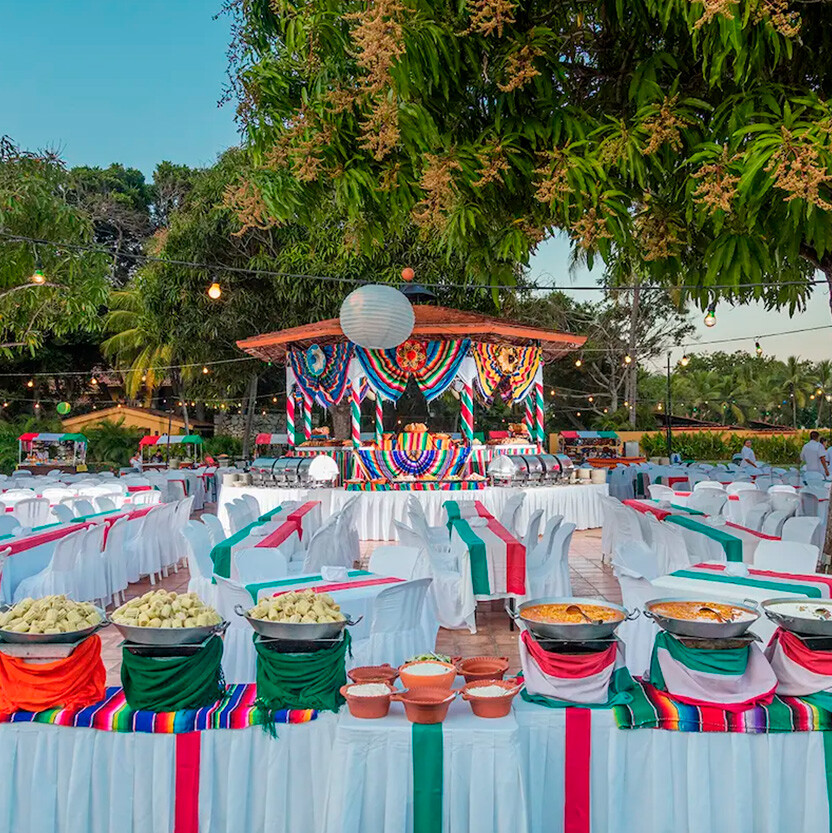 Noche mexicana en el Ixtapa en el hotel Holiday Inn